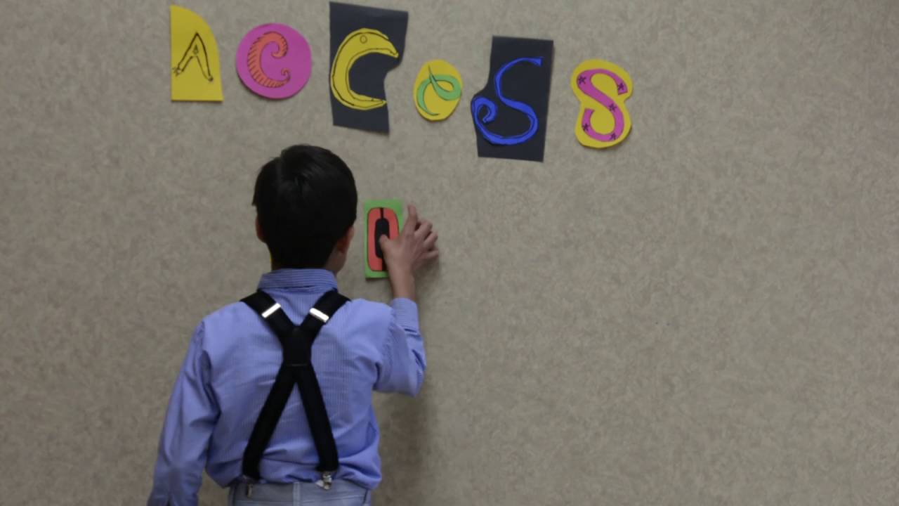 What is the Access To Art Mentorship Program?