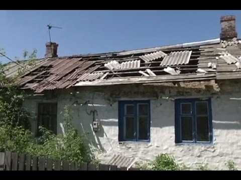 В Киевском районе Донецка в результате обстрела разрушено два дома