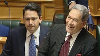 Winston Peters makes fun of Simon Bridges