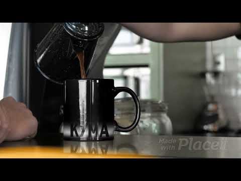 Чашка магічна чорна хамелеон з принтом "супер тато", видео 1