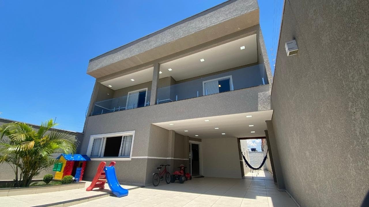 Sobrado com 4 quartos em Arujá com piscina a venda. (Vendida)