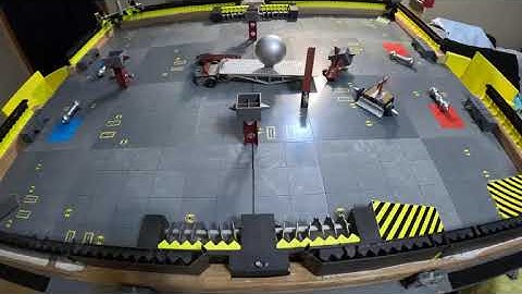 Hexbug Battle Bot "Sticks and Stones" Match.