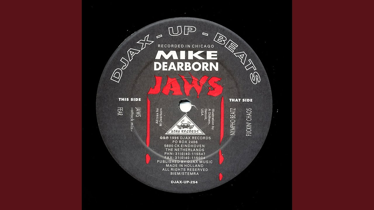 Fear auf YouTube ansehen Fear auf YouTube ansehen