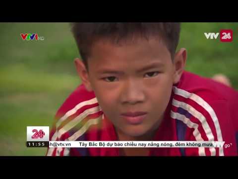 Video LỚP HỌC YOGA MIỄN PHÍ CHO NGƯỜI NHIỄM HIV - Tin Tức... - YouTube