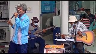 Bila ku dengar bunyi Marakas