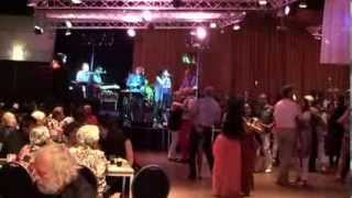 Download Lagu Relight Band-Waktu Hujan Sore Sore MP3