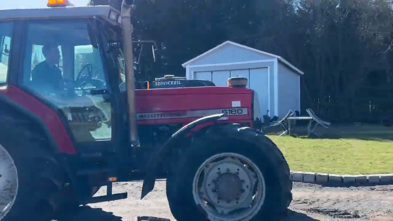 Traktor Massey Ferguson 6180 4WD