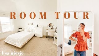 my room tour! | lisa niesje