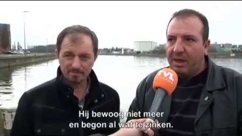 Mannen met gebroken Nederlands redden man uit kanaal.