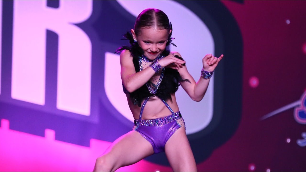 Iralyn Hicko- Hot Like Wow (Recompeting in the Battle Of The Stars)