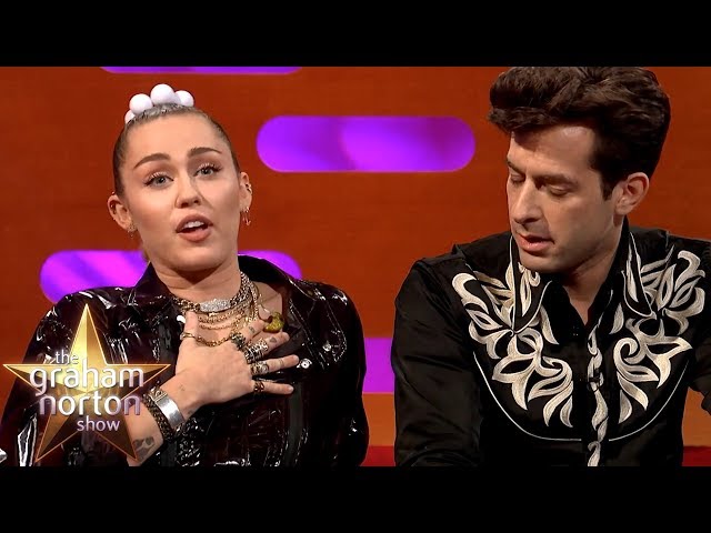 Mark Ronson Stalked Miley Cyrus For FOUR YEARS Before They Made ‘Nothing Breaks Like A Heart’! class=