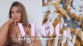 DAILY VLOG IN ISOLATION || BAKING CINNAMON ROLLS