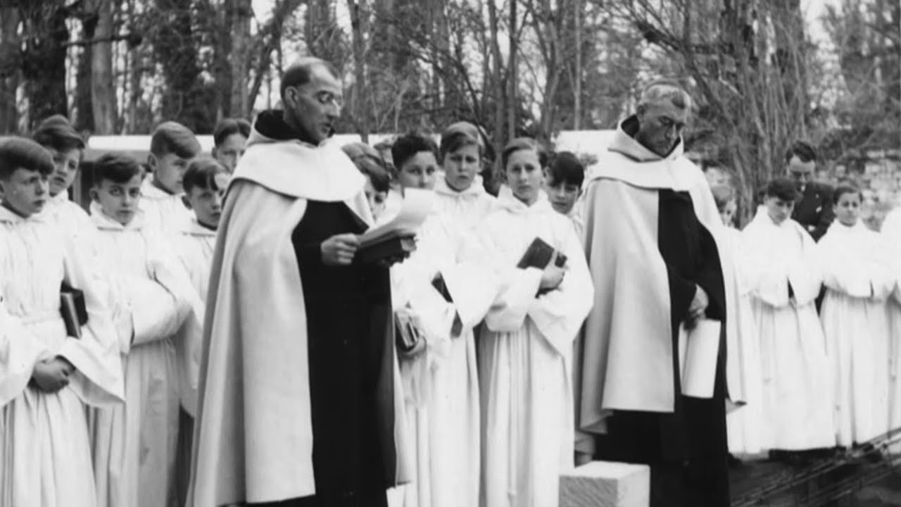 Les religieux dans la Seconde Guerre mondiale YouTube