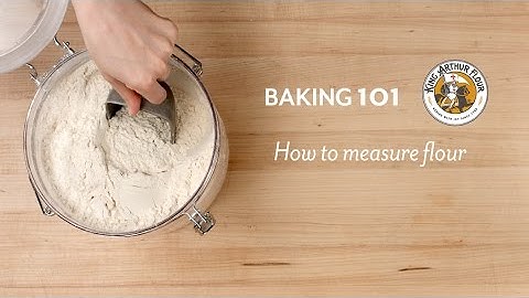 How to measure flour