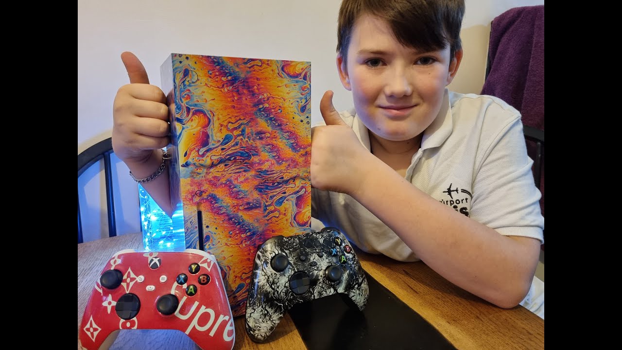 Hydro-Dipping Xbox series X controllers !