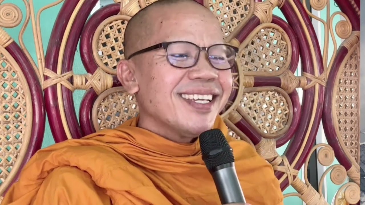 บรรยายธรรม งานบุญแจกข้าว อ.บัวลาย จ.โคราช