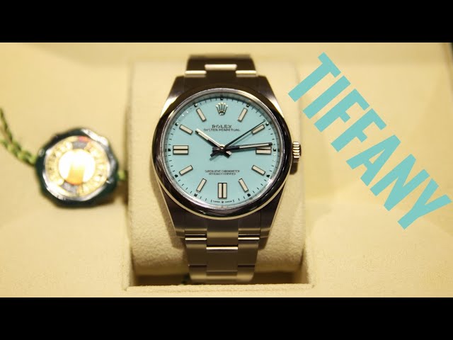 と Turquoise Blue Rolex Oyster Perpetual Sells For Nearly 12 Times