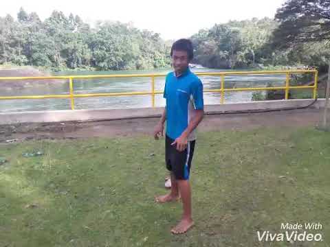 Tornado  kick tricking - melvin Velez  and friends