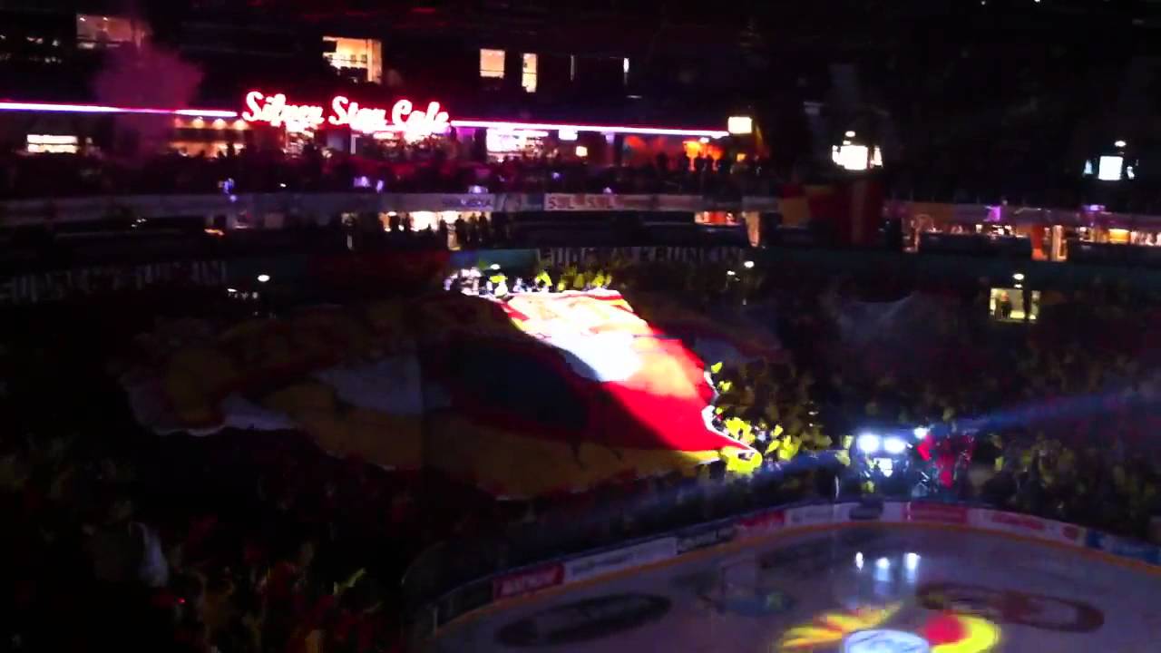 Jokerit - TPS 21.9.2012 / Eteläpääty tifo
