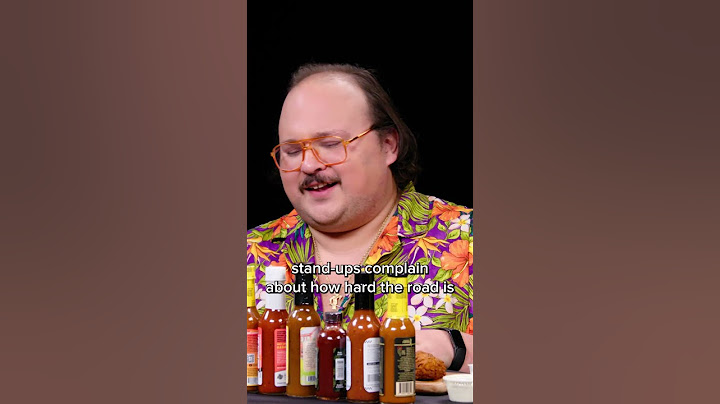 "I'm the most prepared guest you've ever had" - Stavros Halkias on Hot Ones 👀