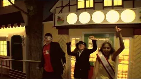 Detroit Science Center Lip Dub (Don't Stop Me Now) 640 x 360