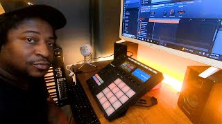 Making a Hip Hop Neo Soul Type Track w Maschine MK3