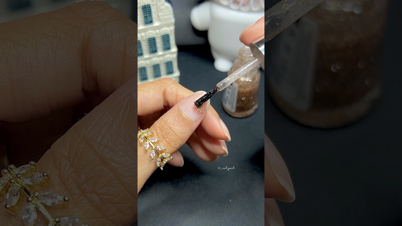 Quick & Easy Abstract Nail Design | Nail Art for Lazy Days 