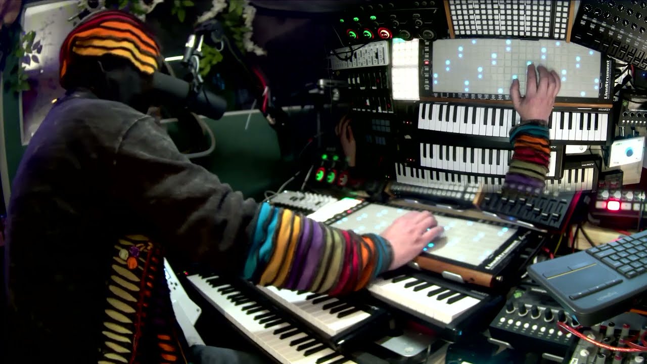 The Final Impro of 2025 - Wishing you all a happy 2026! (powered by Super Boof)