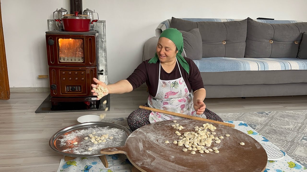 Yeni aldığım aparat sayesinde çorbalar mantılar çok daha kolay❗️Akşam menüsü ŞİŞ BÖREK ÇORBASI 