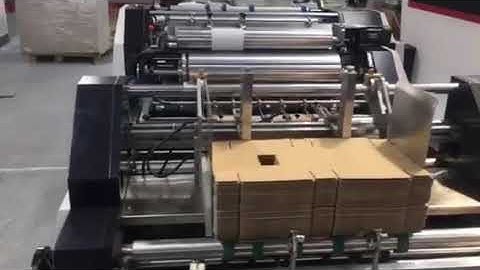 Window patching machine for corrugated box