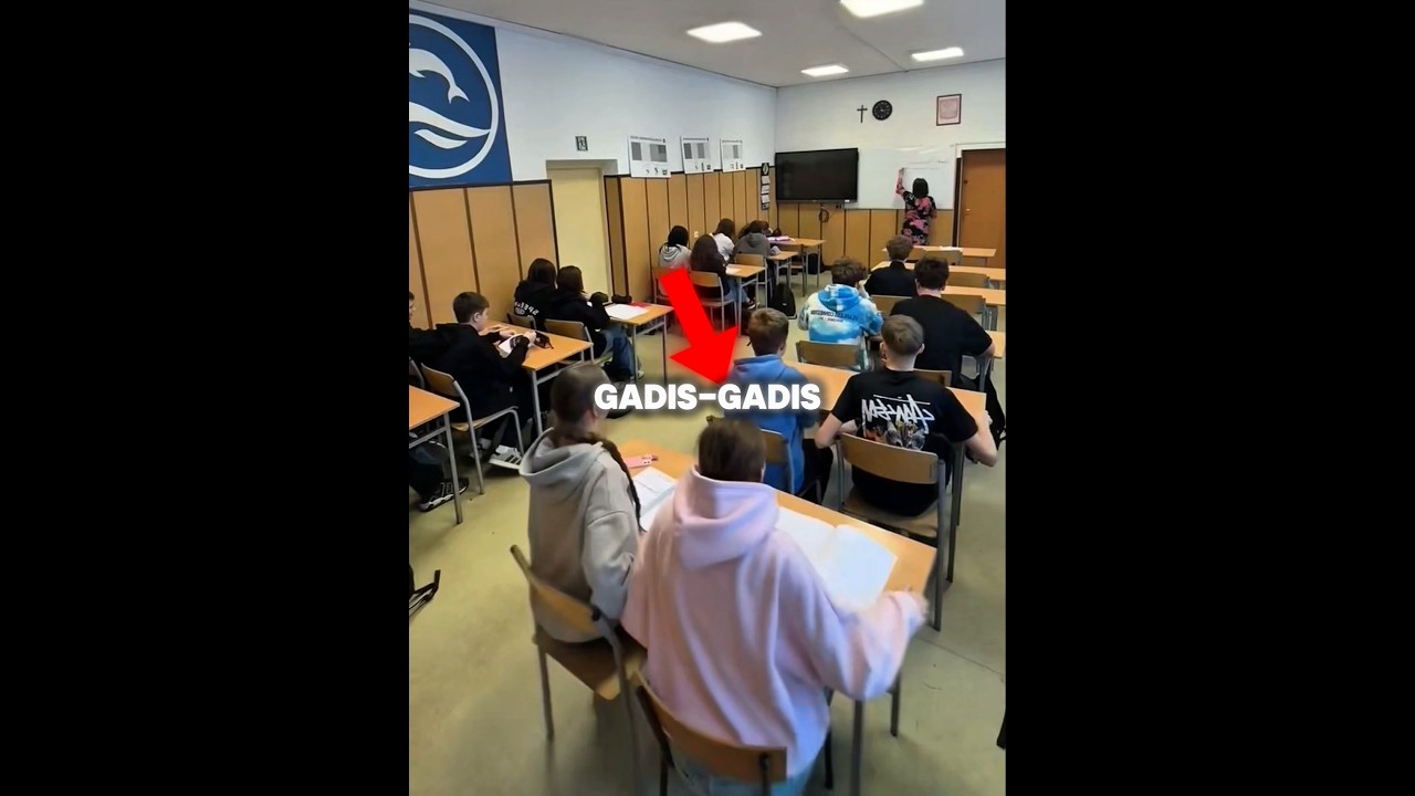 Detik-detik Menyelinap Keluar Kelas 😂 #funny #comedy