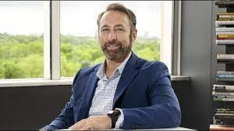 How Brian Schultz, Founder & CEO of LOOK Dine In C...