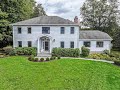 13 Old Castle Drive, Newtown, CT