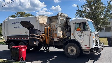 Labrie Automizer side loader Peterbilt  320 Spare Garbage truck on heavy trash