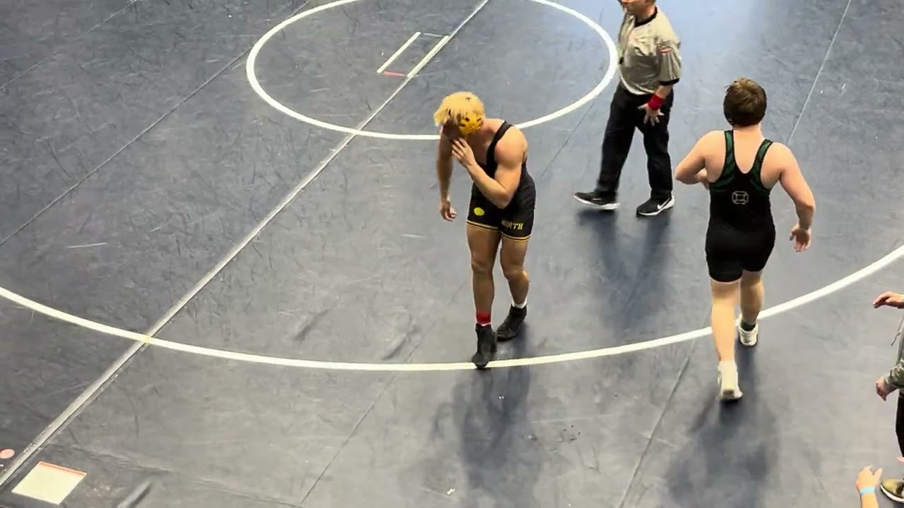 Sectional 215 pounds  high school ￼