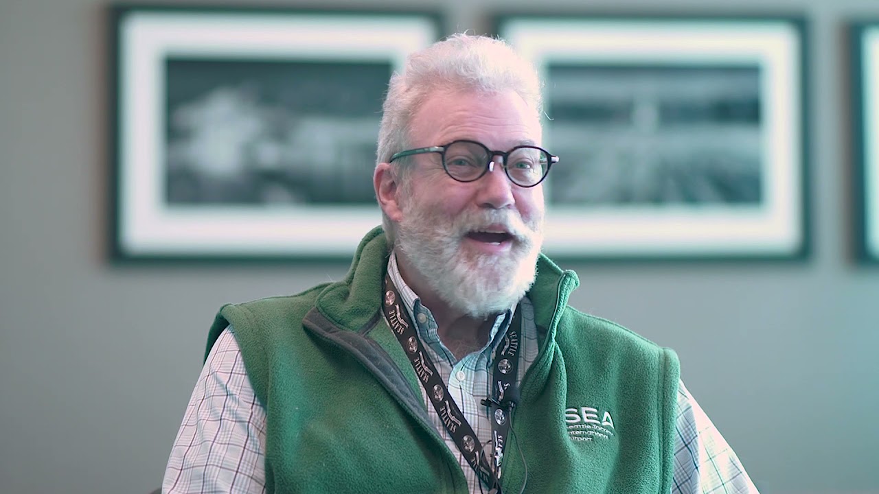 People of the Port | Hugh Hastings