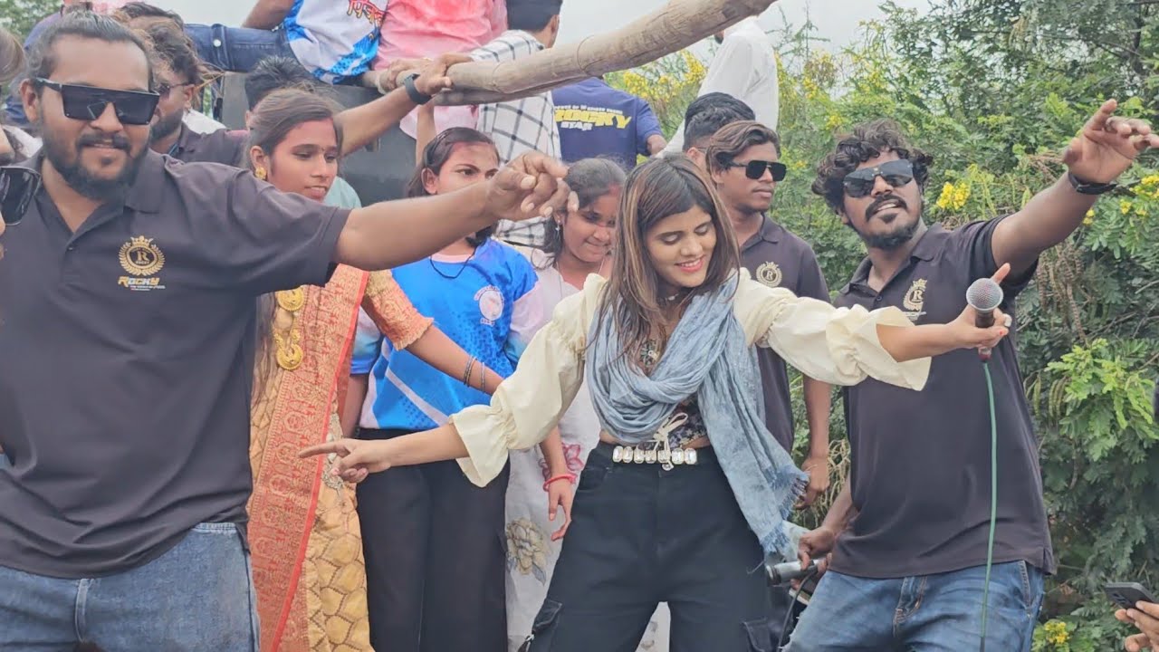 Anjana Singer Dance | ROCKY STAR BAND  | New Tune 2025 