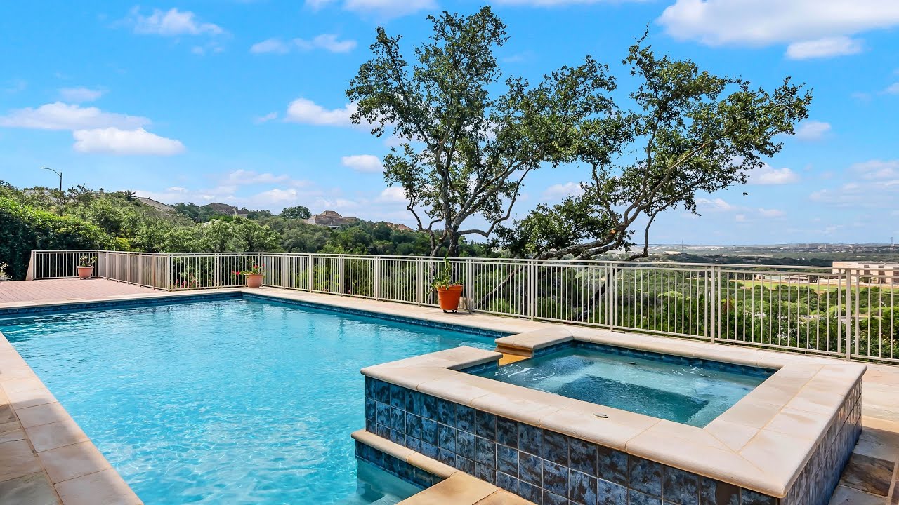 1703 My Anns Hill // San Antonio