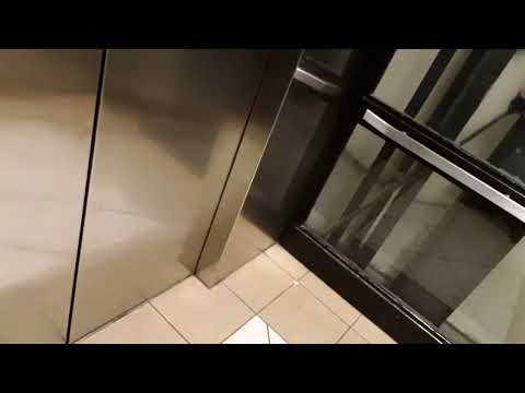 otis elevator at valley view mall