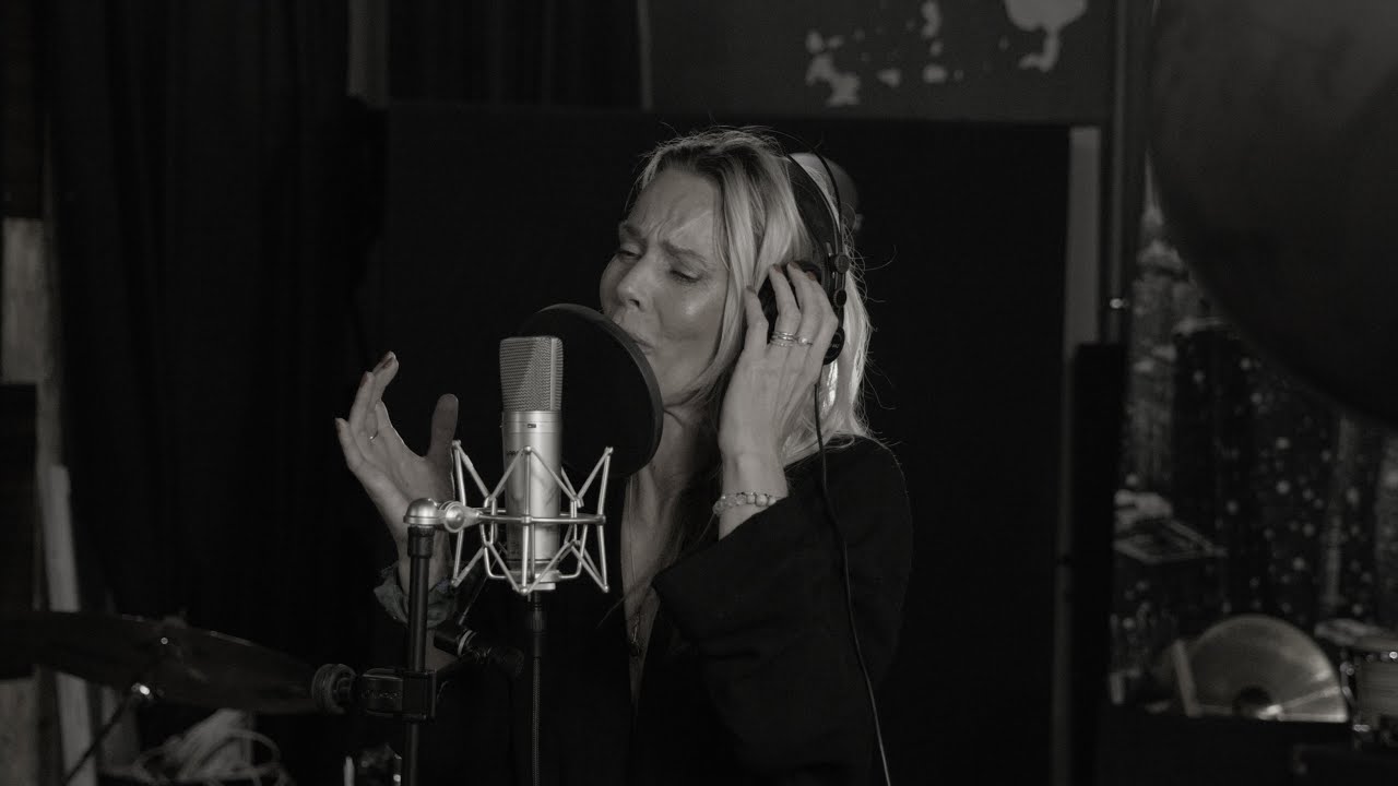 𝐸𝑙𝑖𝑛 - 𝐌𝐞́ 𝐫𝐚́𝐧𝐲 𝐩𝐚́𝐥𝐢́ / 𝐉𝐞 𝐒𝐮𝐢𝐬 𝐌𝐚𝐥𝐚𝐝𝐞 - 𝑙𝑖𝑣𝑒