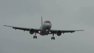 G-EZDF easyJet Airbus A319-111arriving into Birmingham Airport from BFS