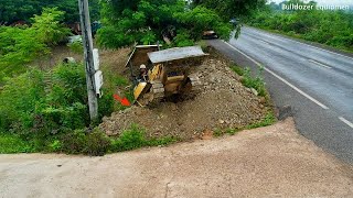 Full Video  of The pouring of sewers next to The 15M Road from the beginning until.