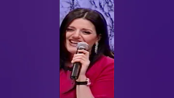 لقاء مع الفنانة كلود شمالي Shorts 