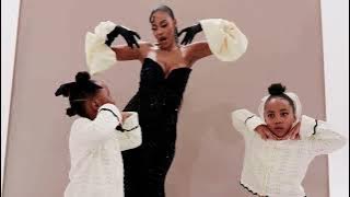 Issue 18 - Loot Love BTS