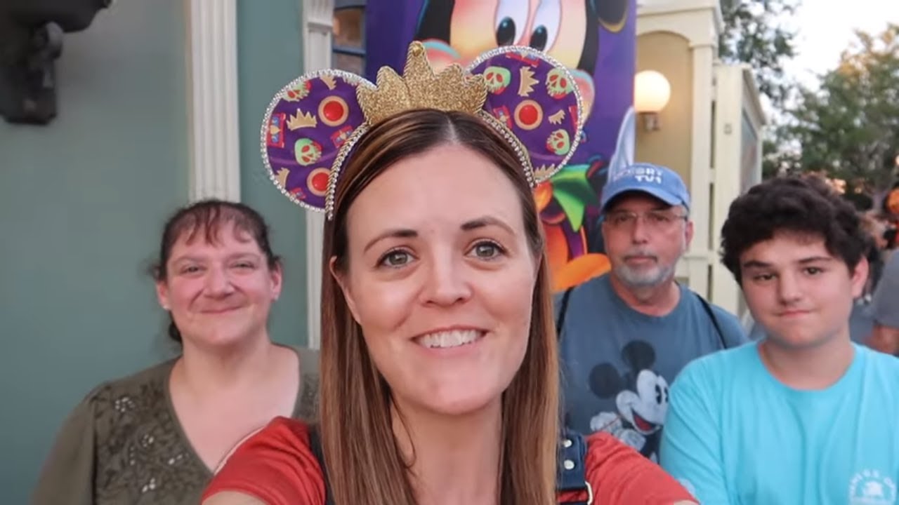 Hitting Every Candy Spot at Mickey's Not So Scary Halloween Party! - Magical Mondays #116