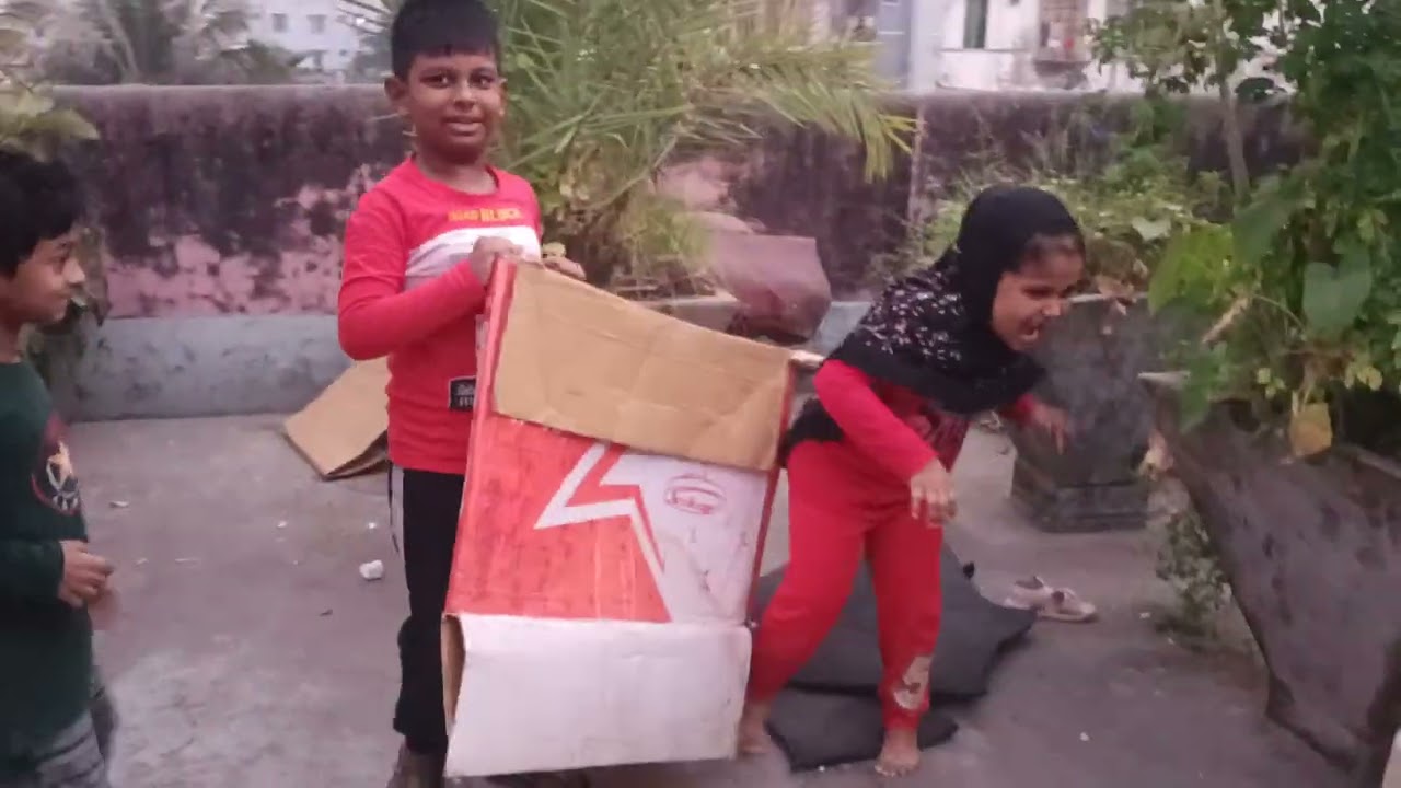 🤸‍♂️আহনাফ ছাদে তার বন্ধুদের সাথে খেললো 🤸‍♂️