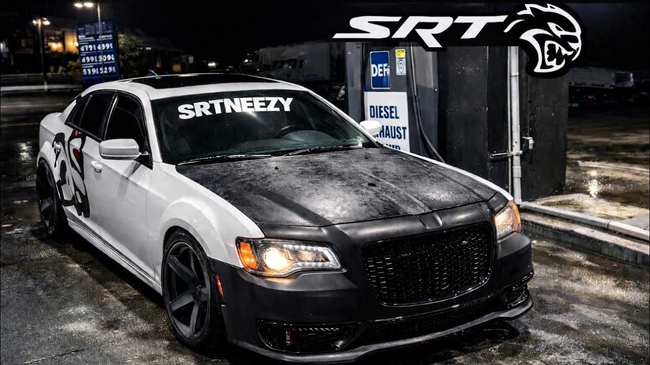TOOK MY 1000 HP CHRYSLER 300 TO CAR MEET !!( srt 300 vs widebody charger race ) 
