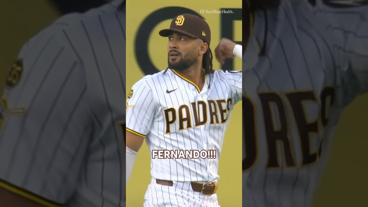 FERNANDO DOES THIS! #homerunrobbery #padres #mlb #baseball #fernandotatisjr