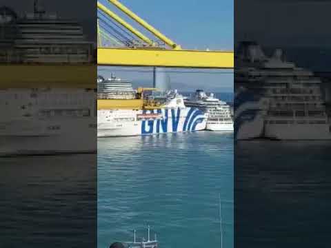 Choque del Ferry contra el Crucero