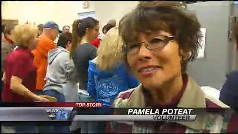 McDowell Co. Volunteers Prepare Thanksgiving Meals